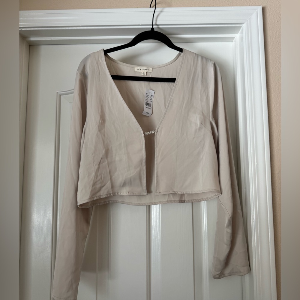 Cute pacsun top!